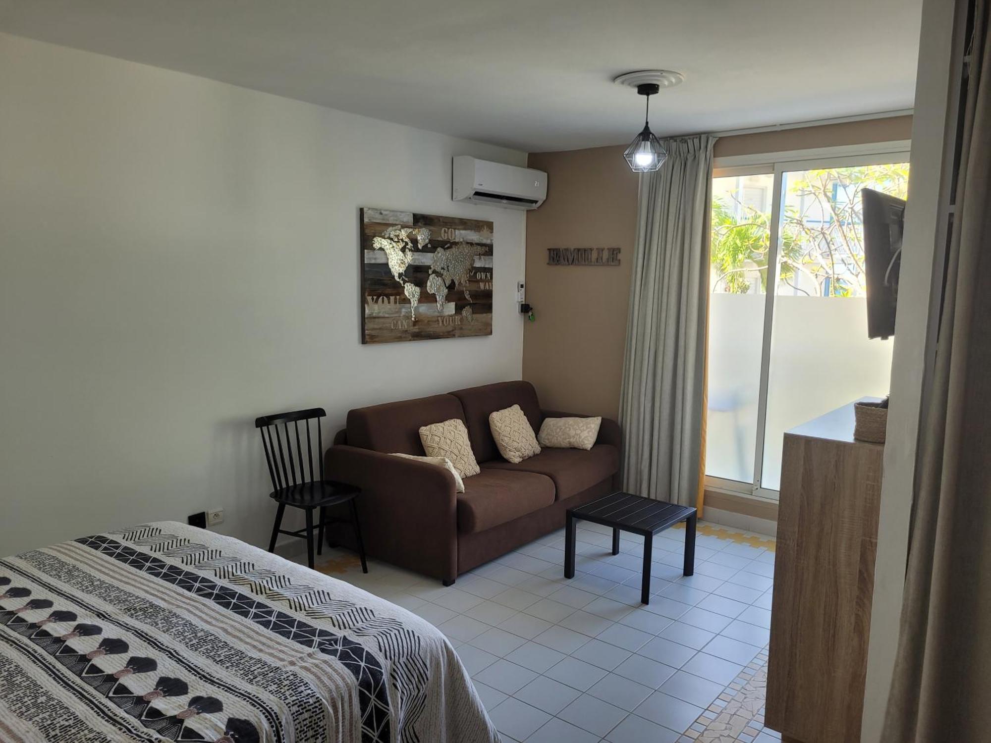 Studio Le Titoune Acces Plage St-Francois Avec Reservoir D'Eau Automatique Saint-Francois  Εξωτερικό φωτογραφία