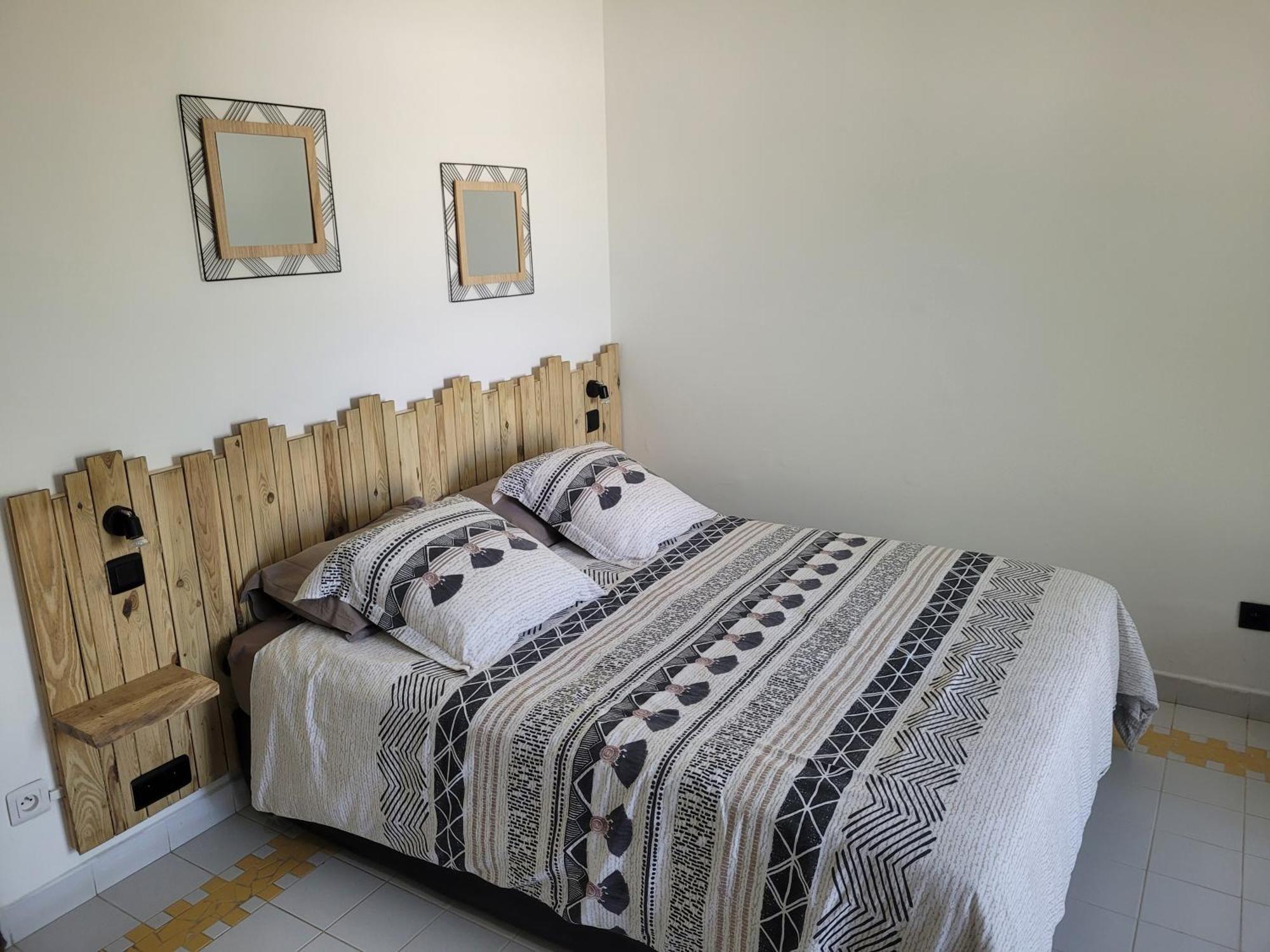Studio Le Titoune Acces Plage St-Francois Avec Reservoir D'Eau Automatique Saint-Francois  Εξωτερικό φωτογραφία